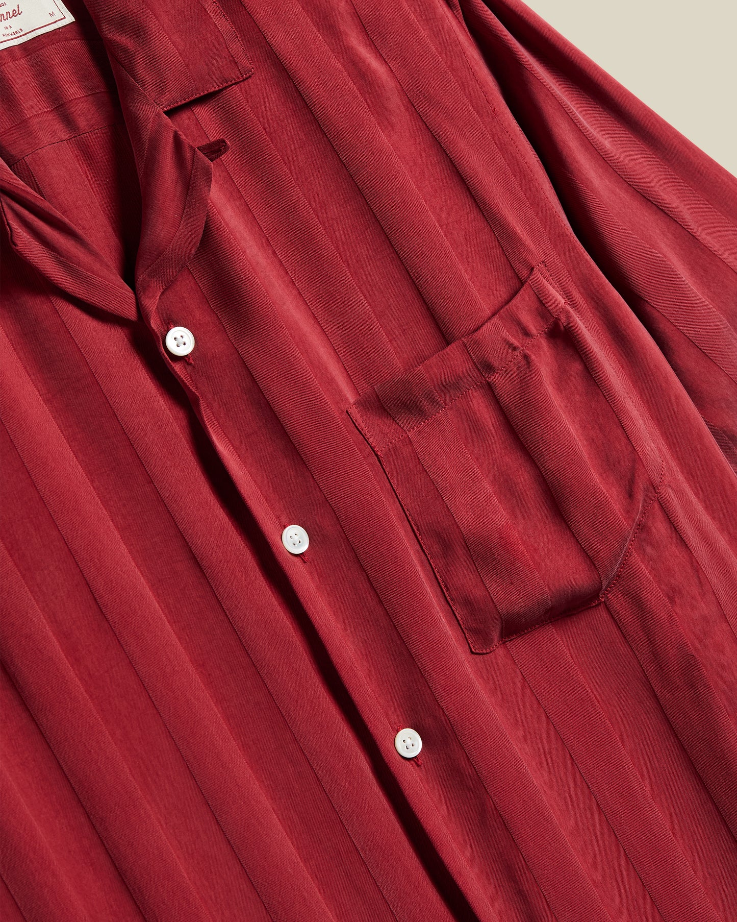 Portuguese Flannel - Cupro Stripe Bordeaux Kurzarmhemd
