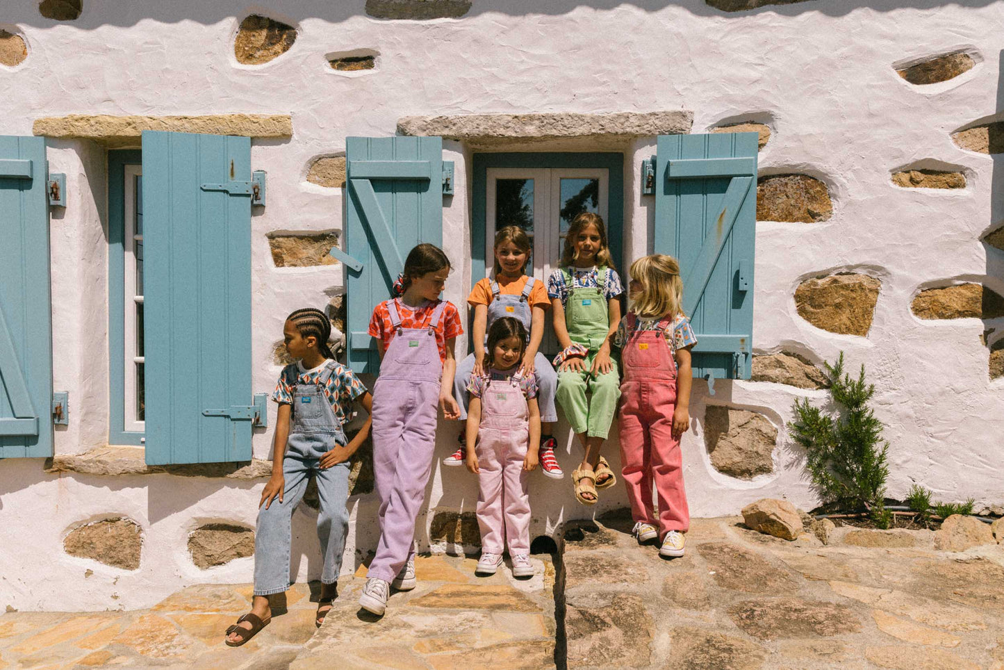 Favorite People Kinder Latzhose "Violetta" aus Baumwolle – Nachhaltig, Made in Portugal