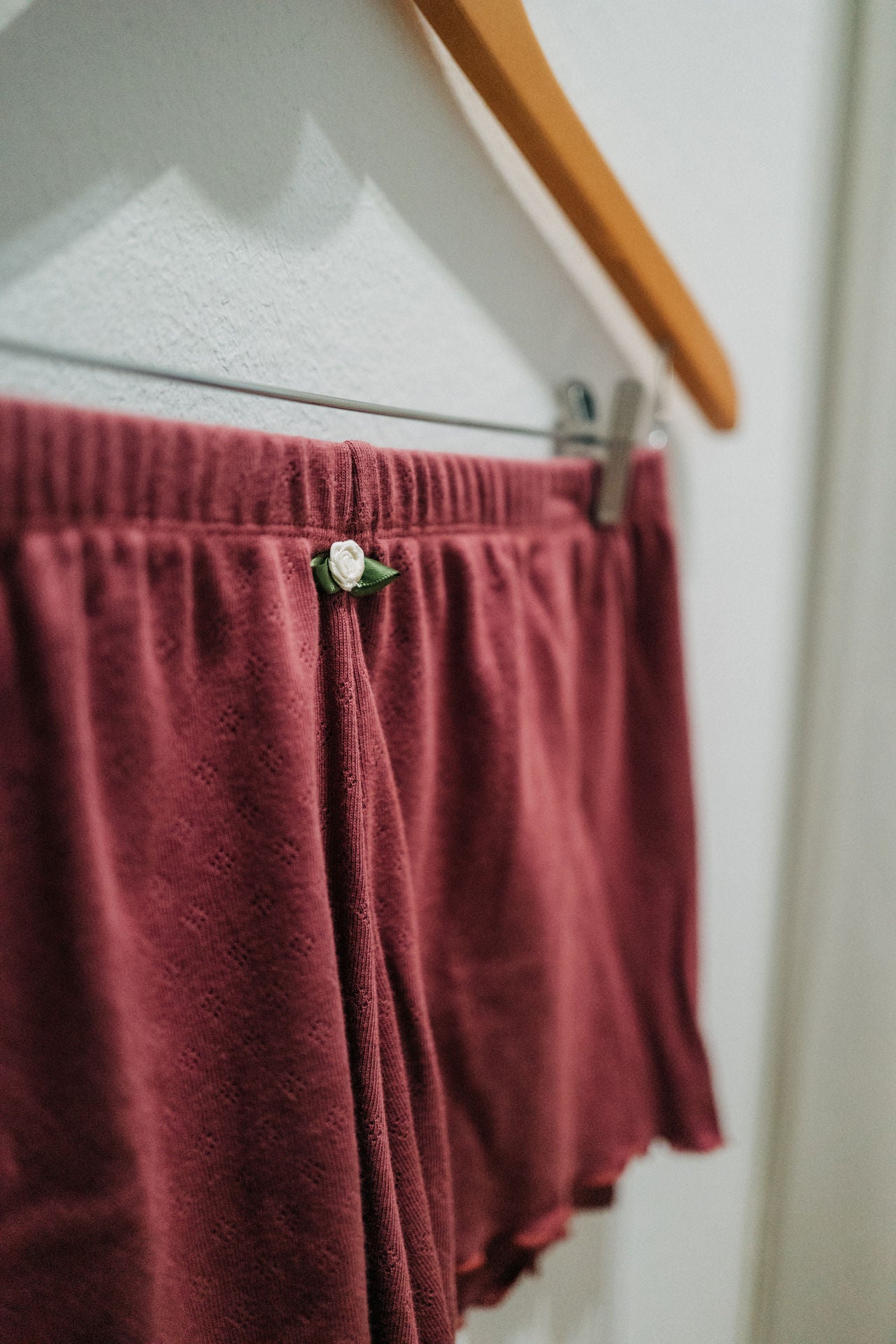 Tricirculo - IRIS SHORTS // bordeaux