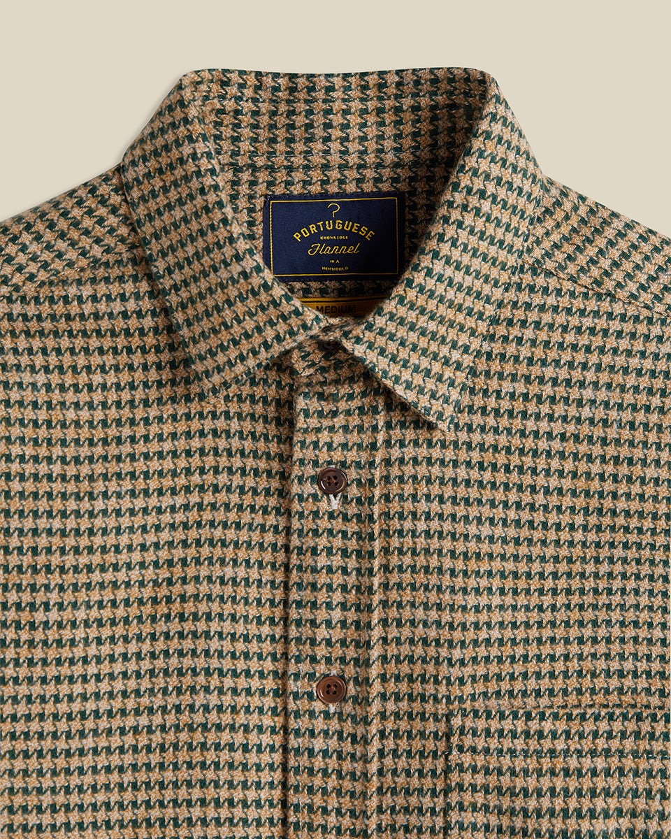 Portuguese Flannel AW25 - Abstract Pied Poule Green