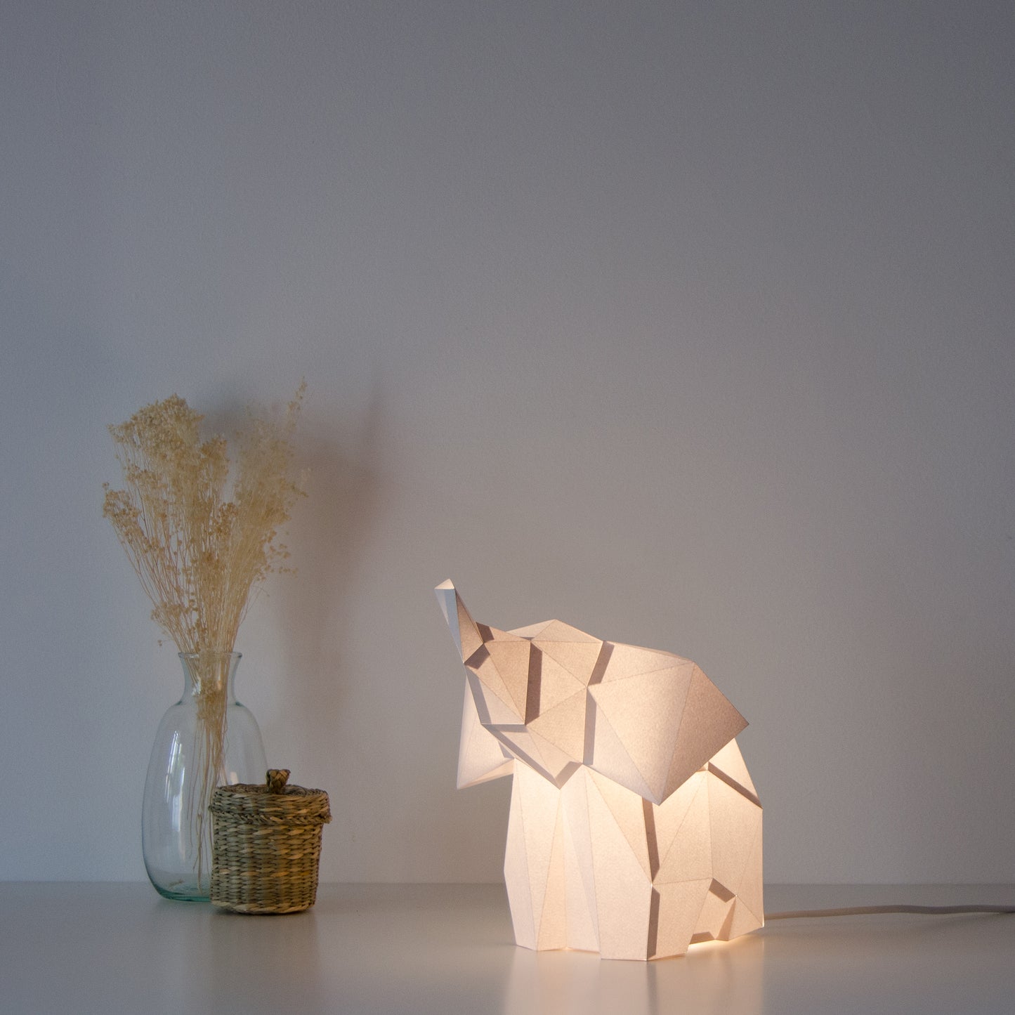 DIY Papierlampe - Baby Elefant - Owl Paper Lamps -