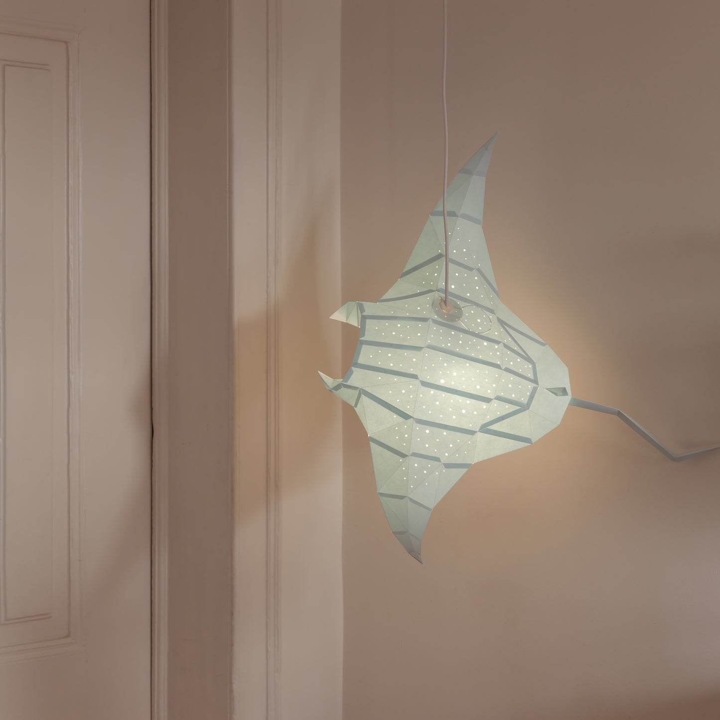 DIY Papierlampe - Manta Rochen - Owl Paper Lamps  -