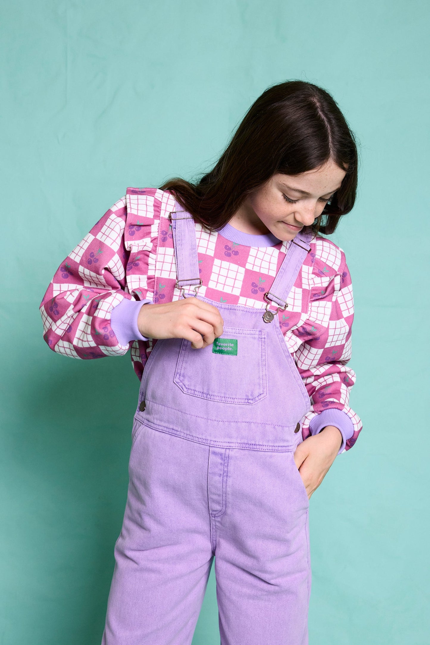 Favorite People Kinder Latzhose "Violetta" aus Baumwolle – Nachhaltig, Made in Portugal