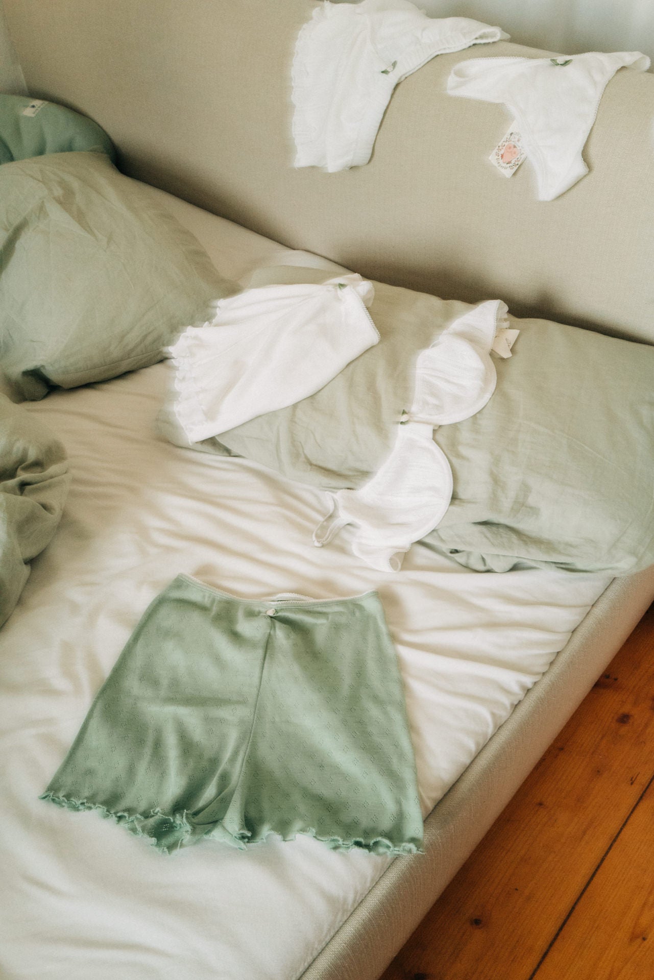 Tricirculo - BALI BOTTOM // Brazilian Slip white