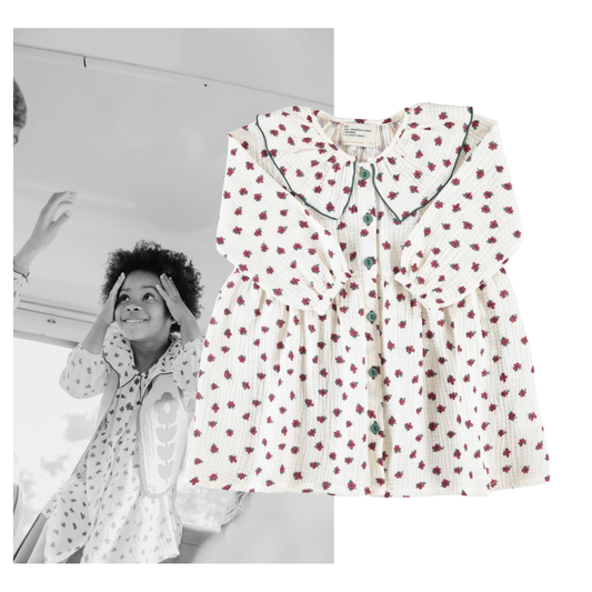 Piupiuchick AW26 - Weiße Kleider - 100% Bio-Baumwolle - Roten Blumen mit Kragen